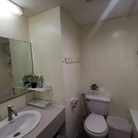 Tower Resident In The Heart Of Bangkok Shopping Center Apartment Makkasan Exterior photo