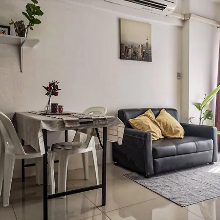 Tower Resident In The Heart Of Bangkok Shopping Center Apartment Makkasan Exterior photo